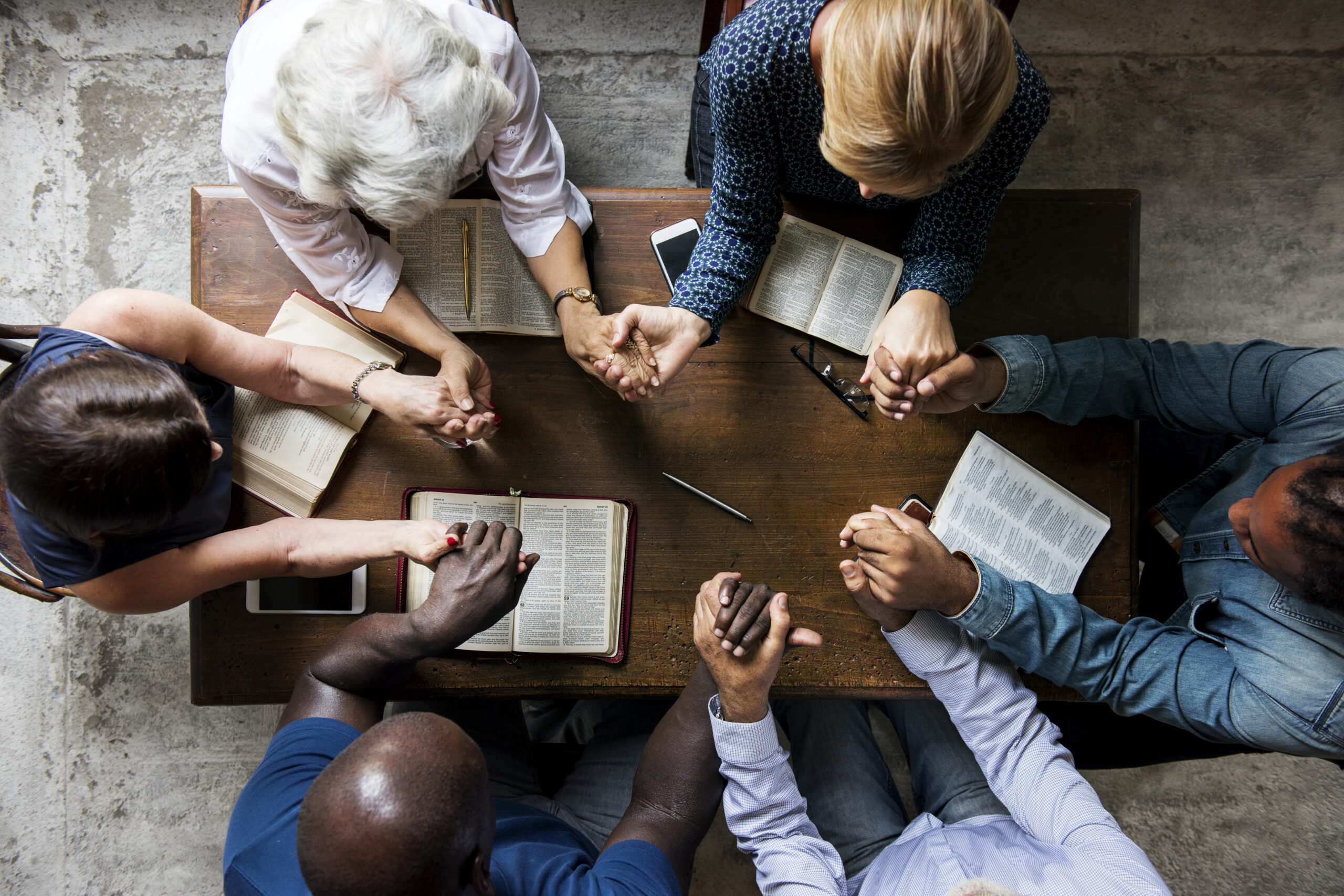 Group,Of,People,Holding,Hands,Praying,Worship,Believe